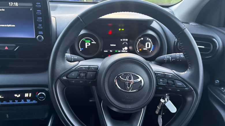 Toyota Yaris 1.5 Hybrid Design 5dr CVT Hybrid Hatchback